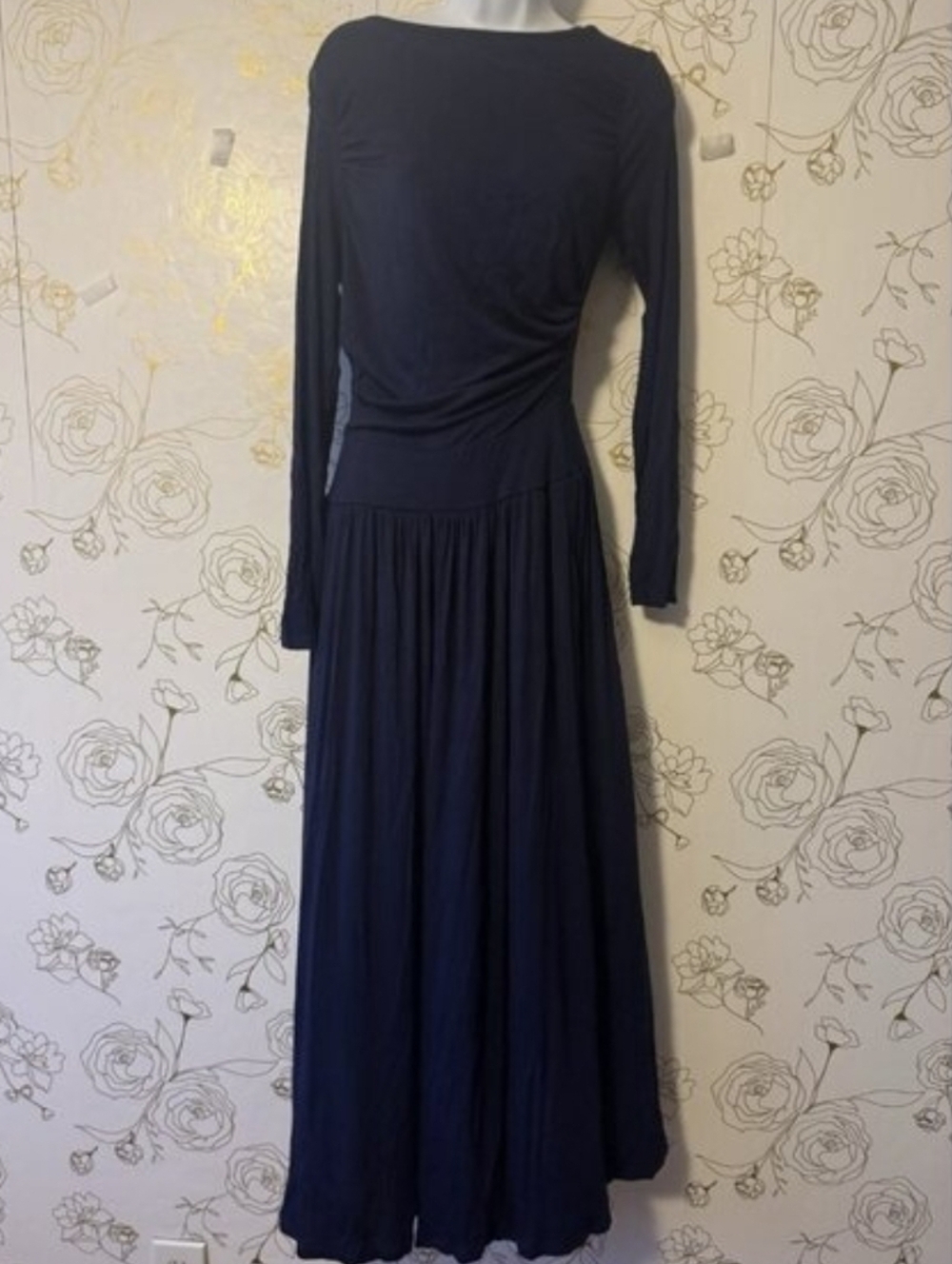 Halara Navy Long Sleeve Maxi Dress Ruched Waist Flowy Athleisure Size S NWT - Picture 4 of 11